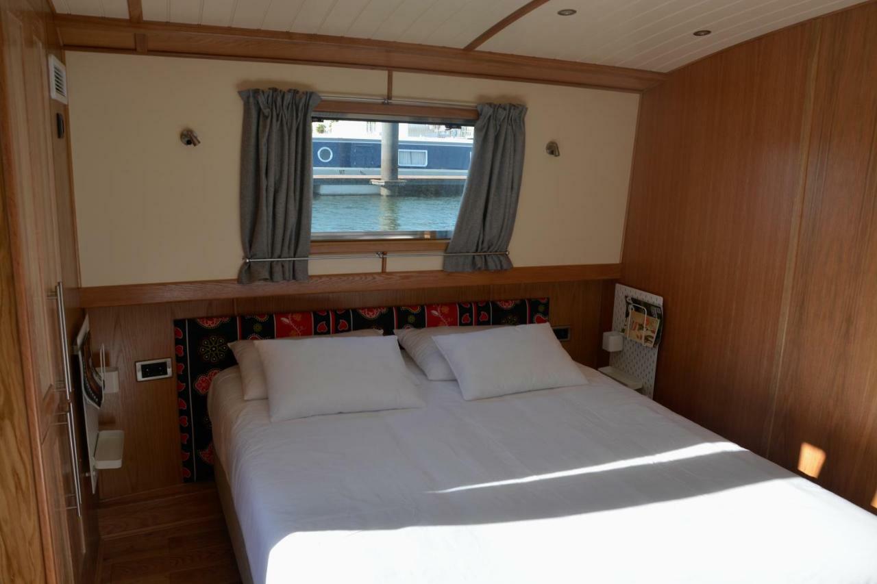 Hotel Tagus Marina Lisbona Esterno foto